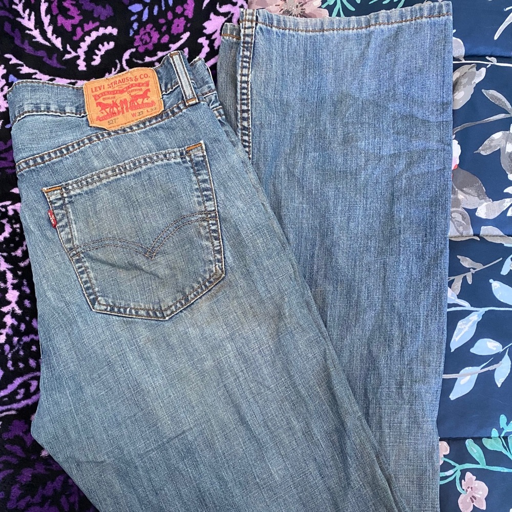 Men’s Levi jeans